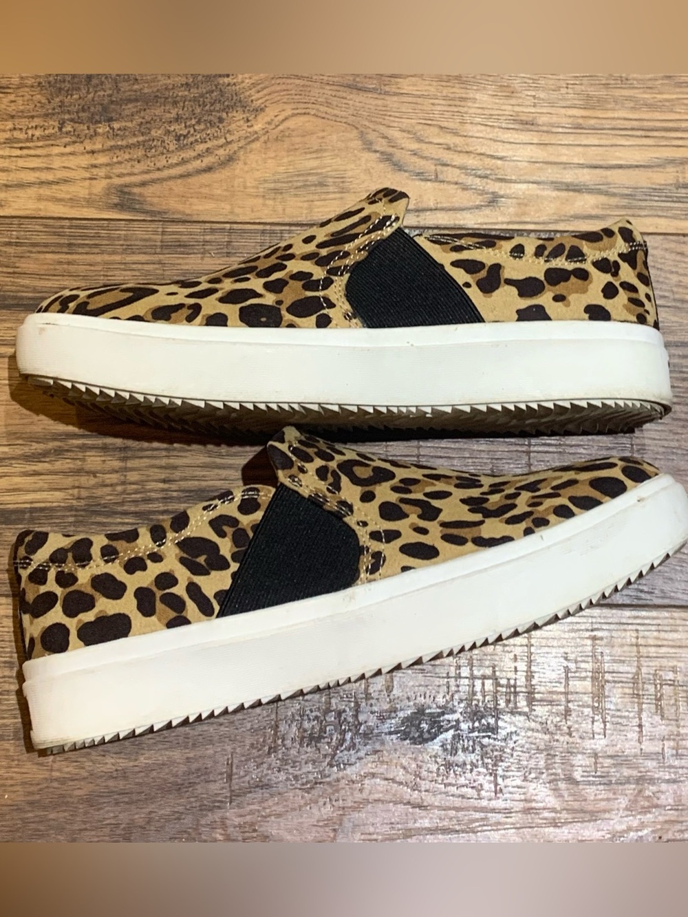 Dr Scholls Leopard Slip on Sneaker Size 7